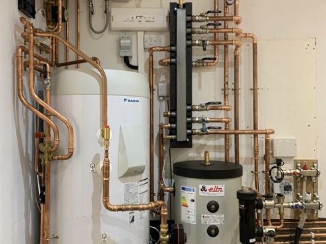 air-source-heat-pumbs (15)-kireth-ai